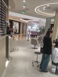 -Mentor Hair Salon