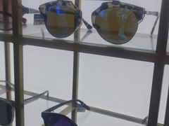 -世纪大明眼镜·林德伯格·蔡司官方授权店(武昌旗舰店)