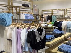 -URBAN REVIVO(济南世茂广场店)