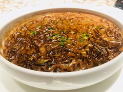 酸萝卜沙蒜豆面-临江宴(陆家嘴店)