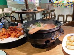 -九锅一堂酸菜鱼(石家庄先天下店)
