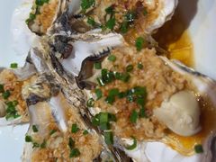 乳山大生蚝-鸽子侯·家宴·平价海鲜(绿地店)