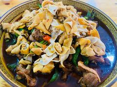 -一品红烧鸭特色川菜(三岔湖店)