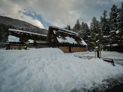 -白川乡与五箇山的合掌构造村落