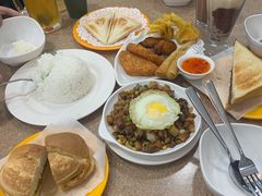 干免治牛肉饭-喜莲咖啡