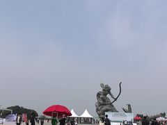 -巴陵广场