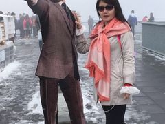 -希尔特峰