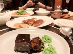鲍鱼红烧肉-杭州西子湖四季酒店·金沙厅