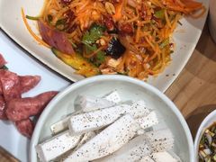 -青瓦餐厅·生鱼片·韩园烤肉(西塔店)