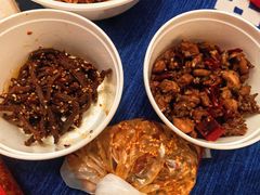 麻辣牛肉干-鑫记婆婆兔·兔头(春熙店)