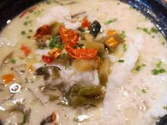 酸菜鱼粉-胖子鱼粉(采霞街店)