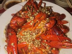 -琥珀老六龙虾(四里河店)