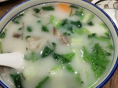 -清真·玛丽亚新疆菜主题餐厅(浙江中路店)