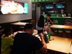 -蒙自源米线大王(东站店)