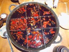 -白乐天毛肚火锅馆(解放碑店)