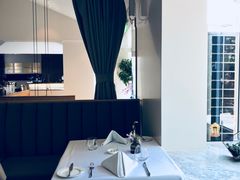 靠窗位-蝶舍·MAISON PAPILLON