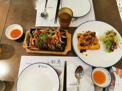 -美奈小馆·越南料理(中航城君尚购物中心店)