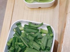 -鲁员外地锅鸡地锅鱼(古墩路店)