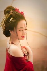 点击看大图 -九月鹰飞汉服摄影工作室