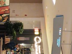 -港丽餐厅(高德置地店)