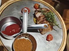 猪颈肉-小大董·烤鸭(王府井apm店)
