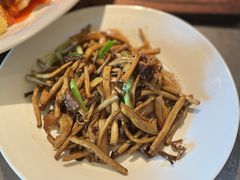 -吴越荣记苏州菜·松鼠桂鱼100%活鱼现做(斜塘老街店)