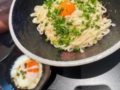-瑞虹新天地月亮湾