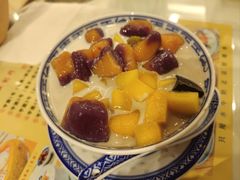 -广信牛奶甜品世家(台东店)