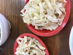 饼丝-龙鳞路第一家牛肉汤