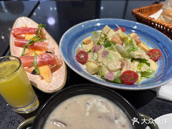 西堤牛排(龙德广场店)经典凯撒沙拉图片