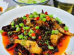 -洪霞餐馆