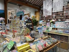 -猫的天空之城概念书店(苏州平江店)