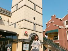 -王府井奥莱临潼小镇(临潼店)