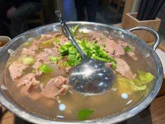 -肖四女乐山跷脚牛肉(世博源店)