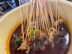 -拈签一笑黄牛肉辣卤串串