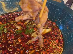 -渔香岛美蛙鱼头火锅(黔灵山公园店)