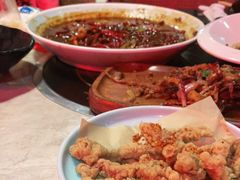 -沪小胖小龙虾(淮海中路旗舰店)