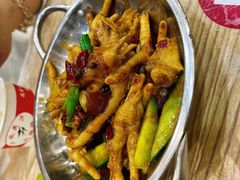 -江城燕子大排档(江汉路步行街店)