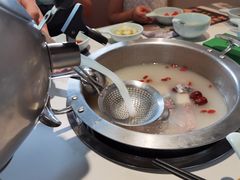 -马家斑.鲜鱼火锅(松湖万科店)