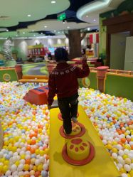 -MELAND CLUB亲子乐园•派对(虹桥万象城店)