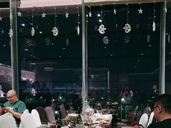 -武汉世茂希尔顿酒店·汇·全日餐厅