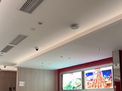 -海底捞火锅(杭州庆春路夜宵主题店)