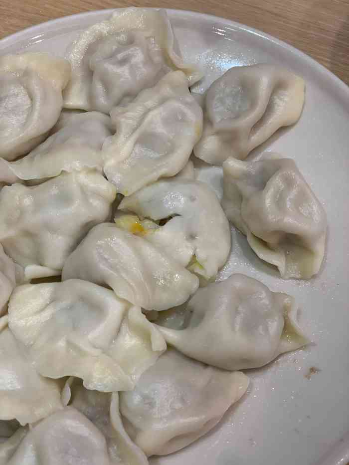 三姐妹饺子(东木头市店)-"店面位置在东木头市巷子里,骡马市步行街石.