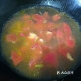 一人食一碗汤相伴西红柿鸡蛋汤