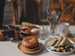 三文鱼贝果-Bitter酒吧(五原路店)