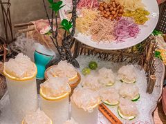 -得意咚瓜·顺德鱼生·冬瓜火锅(深圳首店)