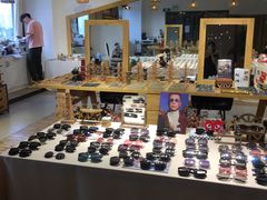 -肆兮眼镜·蔡司·徕卡战略合作店(大坪店)