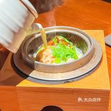 氛围感宝藏日式餐吧🍣一口爆浆提灯太赞💡