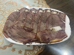 -一间楼牛羊肉泡馍馆(东一路店)