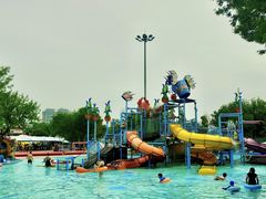 -欢乐水魔方水世界